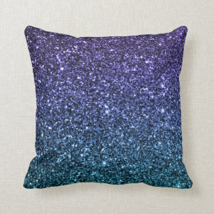 Coussin Pourpre et parties scintillantes de Faux d'Ombre
