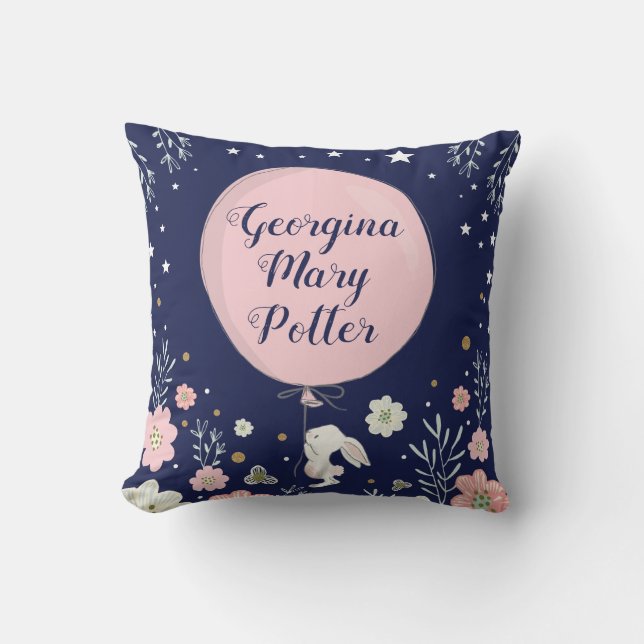 Coussin Poussin à la déco de lapin rose à fleurs (Recto)