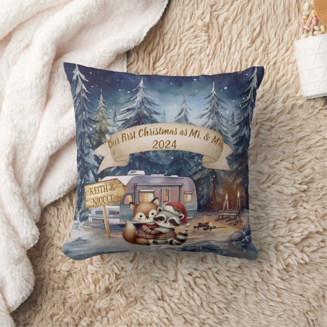 Coussin Premier Noël en camping-car pour un jeune couple m (Couverture)