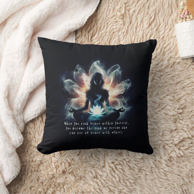 Coussin Professeur de yoga en posture de méditation, lotus (Couverture)