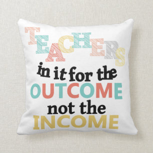 Coussin Professeurs dans lui pour les résultats