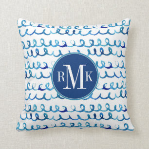 Coussin Profil onduleux d'aquarelle bleue peinte à la main