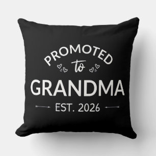 Coussin Promu À Grand-Mère Est. 2026 II