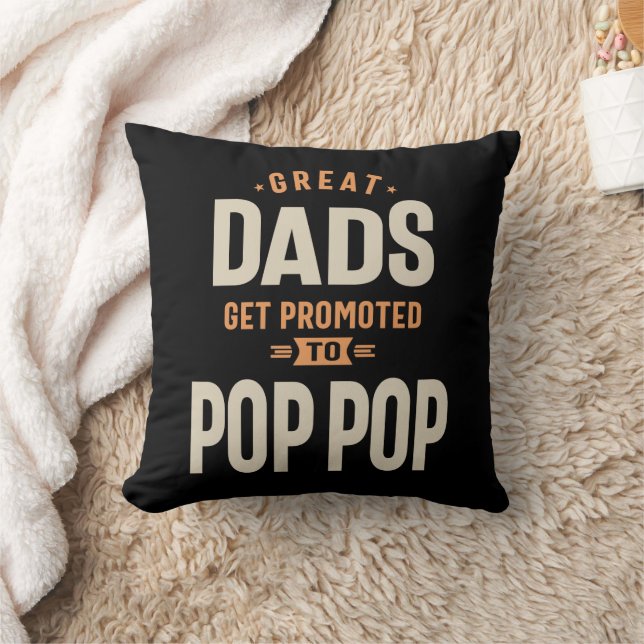 Coussin Promu : Les grands papas deviennent Pop-Pop (Couverture)