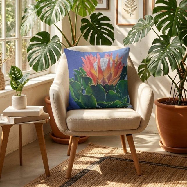 Coussin Protea Roi Gras | Art floral peint à la main (On Chair)