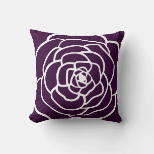 Coussin prune foncée d'aubergine de silhouette rose