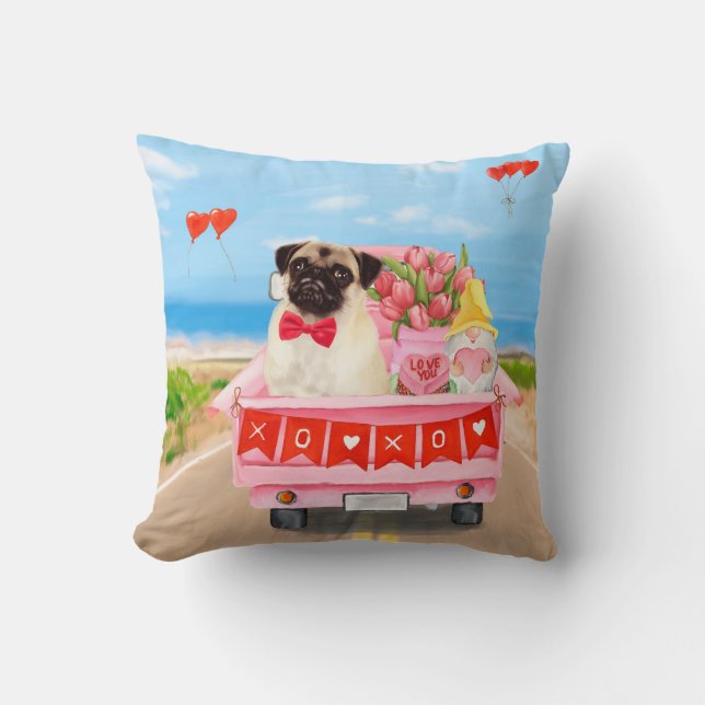 Coussin Pug Chien Camion de la Saint-Valentin Cœurs (Recto)