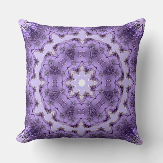 Coussin Purple Decorative Holiday Throw Pillow (Recto)