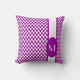 Coussin Purple Elegant Chevron Design avec monogramme