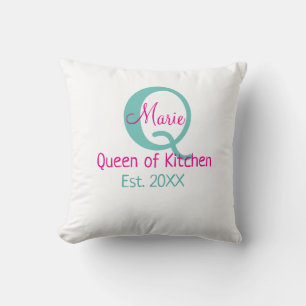 Coussin Queen of cuisine monogramme vert rose simple minim