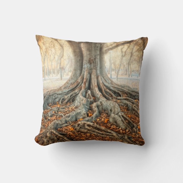 Coussin Racines de l'arbre antique (Recto)
