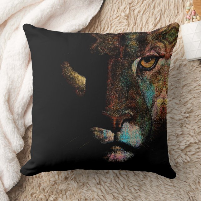 Coussin Radiant Darkness - Élégance Lionne Effrayante (Couverture)