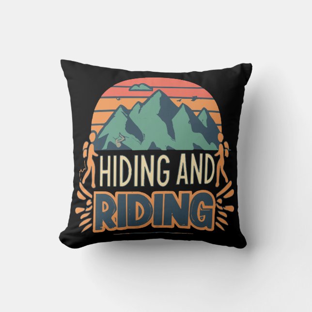 Coussin Randonnée Où les Voyages Deviennent des Aventures (Recto)