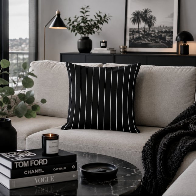 Coussin Rayure verticale à rayures fines noir et blanc Élé (Créateur téléchargé)