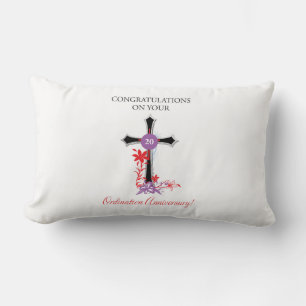 Coussin Rectangle 20e anniversaire de l'Ordination du prêtre Croix n