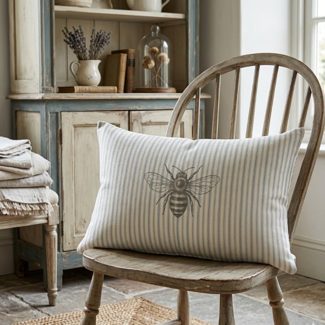 Coussin Rectangle Abeille de campagne française bleue | Rayure vinta (Créateur téléchargé)