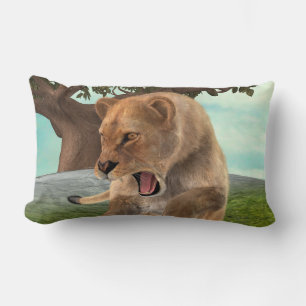 Coussin Rectangle Aventure artistique de lionne féroce dans la jungl