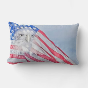 Coussin Rectangle Bald Eagle et le drapeau américain