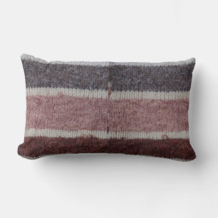 Coussin Rectangle bandes tricotées à la main marron et biégé