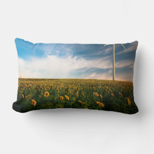Coussin Rectangle beau champ de fleurs de soleil avec ciel bleu nuag