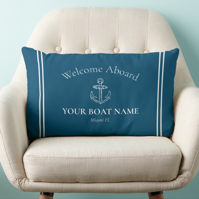 Coussin Rectangle Bienvenue à bord du bateau Nom Ocean Blue Nautical (Traditional Nautical Welcome Aboard Lumbar Pillow Personalized with Your Boat Name and Home Port)