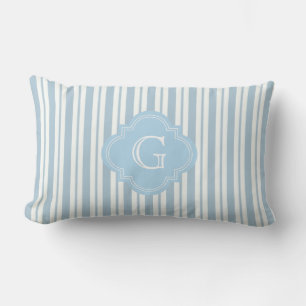 Coussin Rectangle Bleu Poudre Blanc Rayure #2 Étiquette Monogramme B