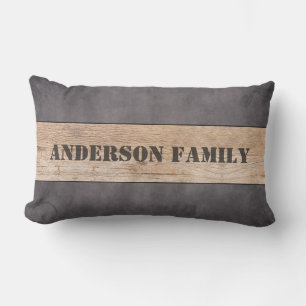 Coussin Rectangle Bois sur fond sombre, nom de famille