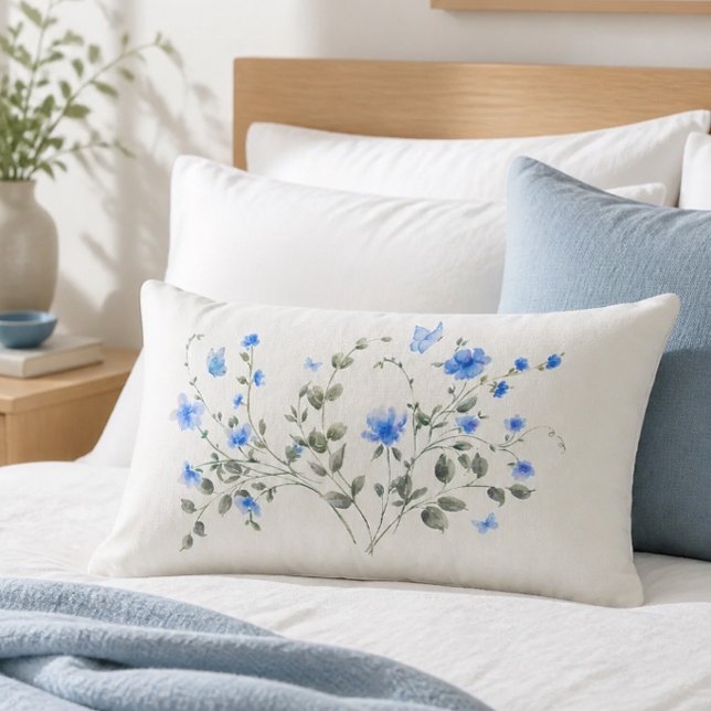 Coussin Rectangle Bouquet floral bleu et aquarelle de papillon (Créateur téléchargé)