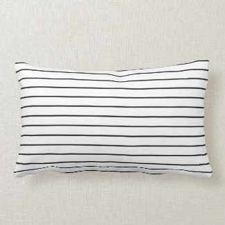 Coussin Rectangle Carreau noir et blanc moderne de Lumbar de rayures