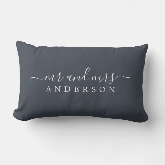 Coussin Rectangle Chic Script M. Mme Charcoal Blue Monogramme nouvel (Recto)