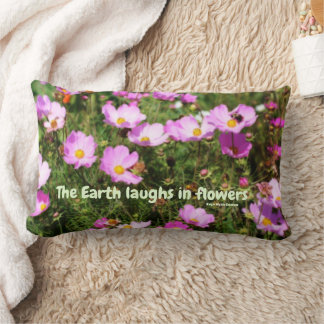 Coussin Rectangle Citation Earth Laughs In Flowers Inspirante