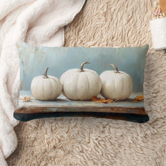 Coussin Rectangle Citrouilles blanches sur une vieille table bleue (Couverture)