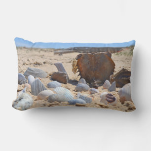 Coussin Rectangle Coquillages sur la plage par Shirley Taylor