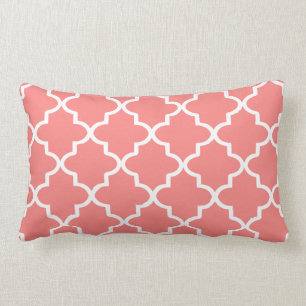 Coussin Rectangle Corail moderne et Quatrefoil marocain blanc
