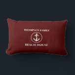 Coussin Rectangle Corde d'Ancres nautiques Nom de famille Maison de<br><div class="desc">Votre Nom De Famille Beach House Rope & Ancre Deep Red Lumbar Coussin Cushion.</div>