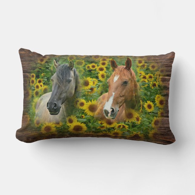 Coussin Rectangle De beaux chevaux dans le champ de tournesols (Recto)