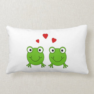 Coussin Rectangle Deux grenouilles vertes avec les coeurs rouges