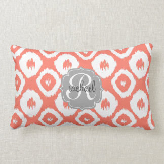 Coussin Rectangle Diamants de corail chics modernes d'Ikat