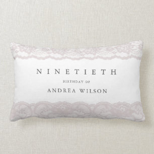 Coussin Rectangle Elégante dentelle rose 90e anniversaire Cadeau