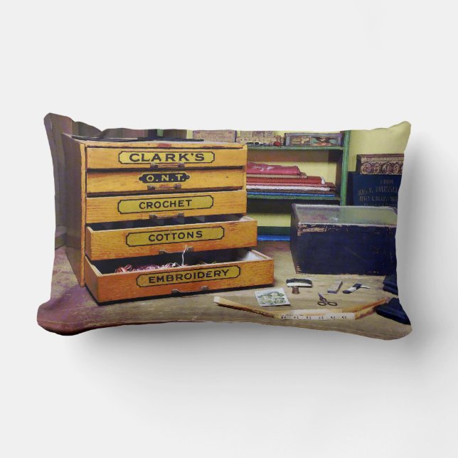 Coussin Rectangle Fil à broder à vendre (Recto)