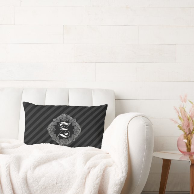 Coussin Rectangle Goth Initial Z élégant (Canapé)