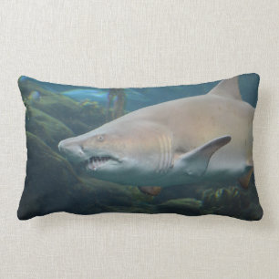 Coussin Rectangle Grand requin blanc effrayant