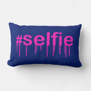 Coussin Rectangle Hashtag Selfie Drooling en bleu