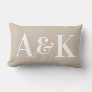 Coussin Rectangle Initiales de gros monogrammes sur couleur solide