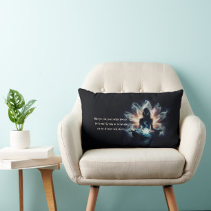 Coussin Rectangle Instructrice de yoga en position de méditation ent