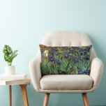 Coussin Rectangle Irises de Vincent van Gogh, Jardin Vintage<br><div class="desc">Irises (1889) de Vincent van Gogh est une peinture vintage à fleurs de paysage de post impressionnisme d'art, représentant un jardin aux iris à barbe violet poussant par des pavots orange. Une seule fleur d'iris blanc fleurit au bord. À propos de l'artiste : Vincent Willem van Gogh (1853-1890) fut l'un...</div>