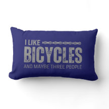 J'aime les vélos et peut-être trois personnes cite