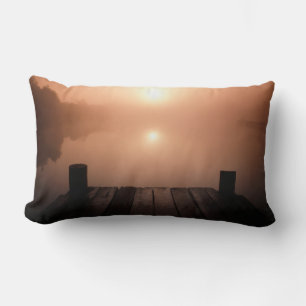 Coussin Rectangle Jetty en bois sur le lac au coucher du soleil   No