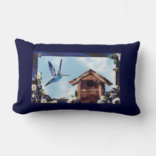 Coussin Rectangle Joli colibri, Birdhouse et bleuets