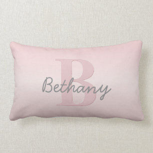 Coussin Rectangle Joli monogramme rose personnalisable & écriture de